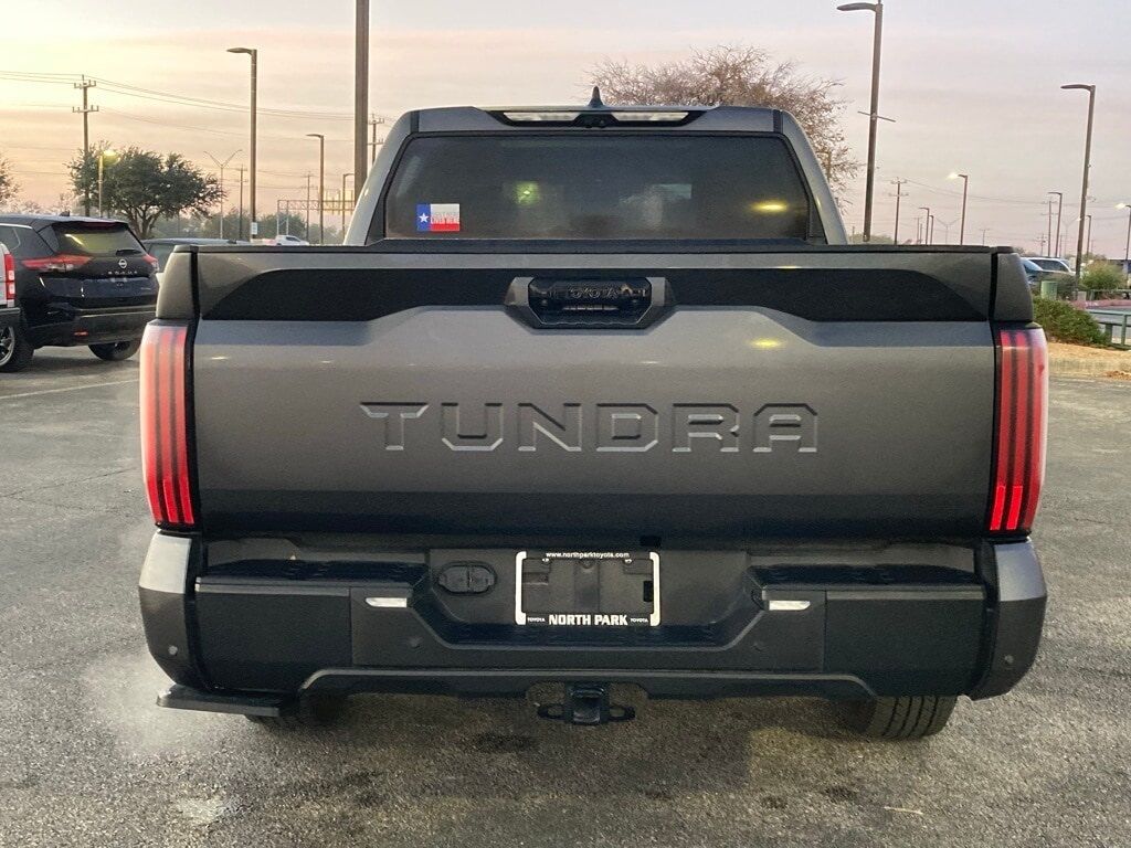 2024 Toyota Tundra Hybrid Limited San Antonio TX