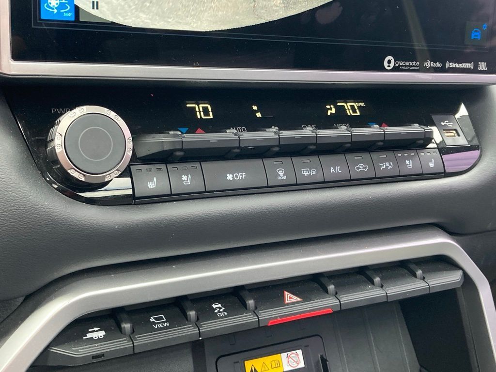 2024 Toyota Tundra Hybrid Platinum San Antonio TX