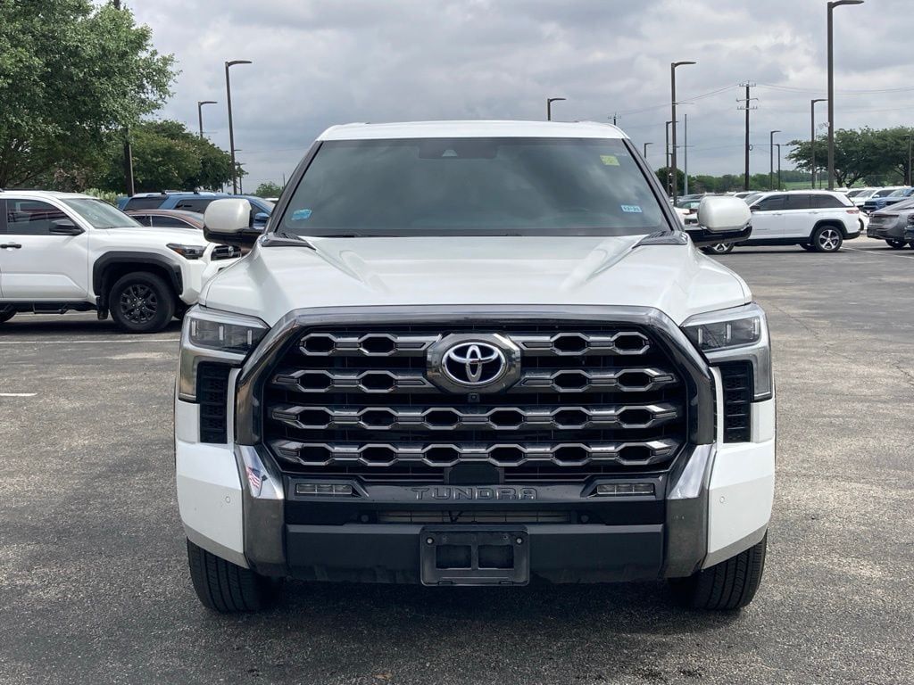 2024 Toyota Tundra Hybrid Platinum
