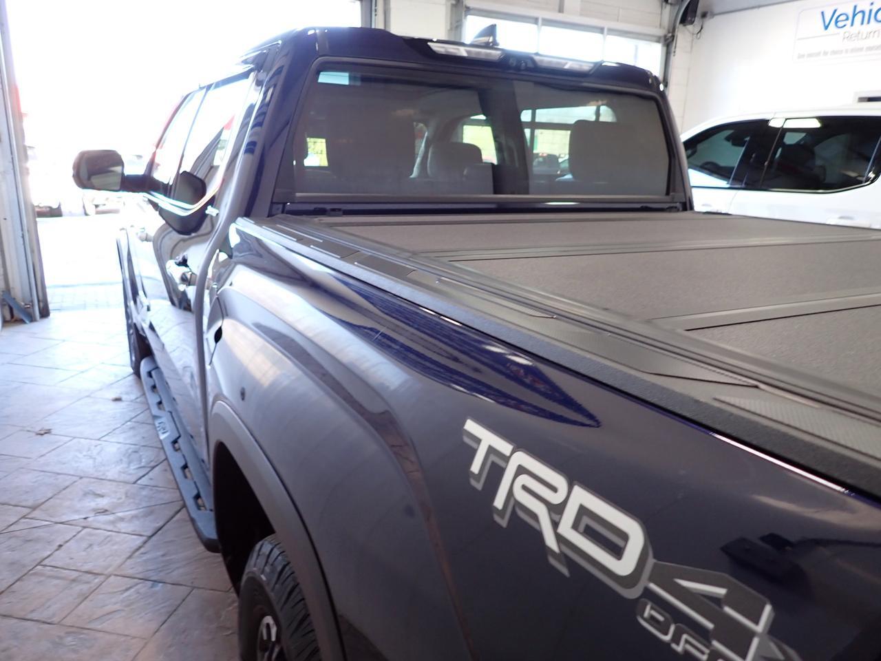 2024 Toyota Tundra Limited 4WD CREWMAX LEATHER NAVI SUNROOF Listowel ON