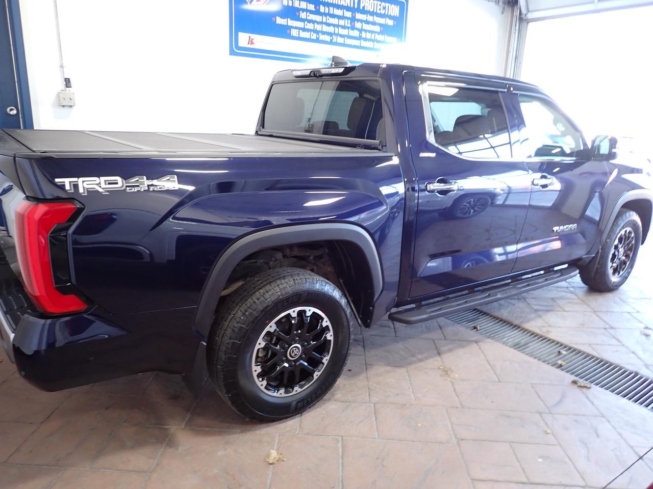 2024 Toyota Tundra Limited 4WD CREWMAX LEATHER NAVI SUNROOF Listowel ON