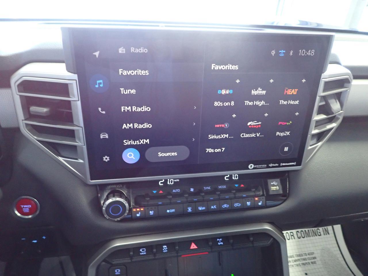 2024 Toyota Tundra Limited 4WD CREWMAX LEATHER NAVI SUNROOF Listowel ON