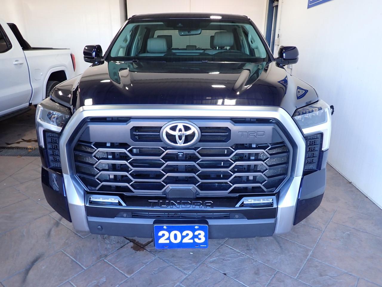 2024 Toyota Tundra Limited 4WD CREWMAX LEATHER NAVI SUNROOF Listowel ON