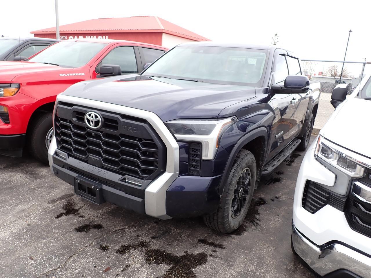 2024 Toyota Tundra Limited 4WD CREWMAX Listowel ON