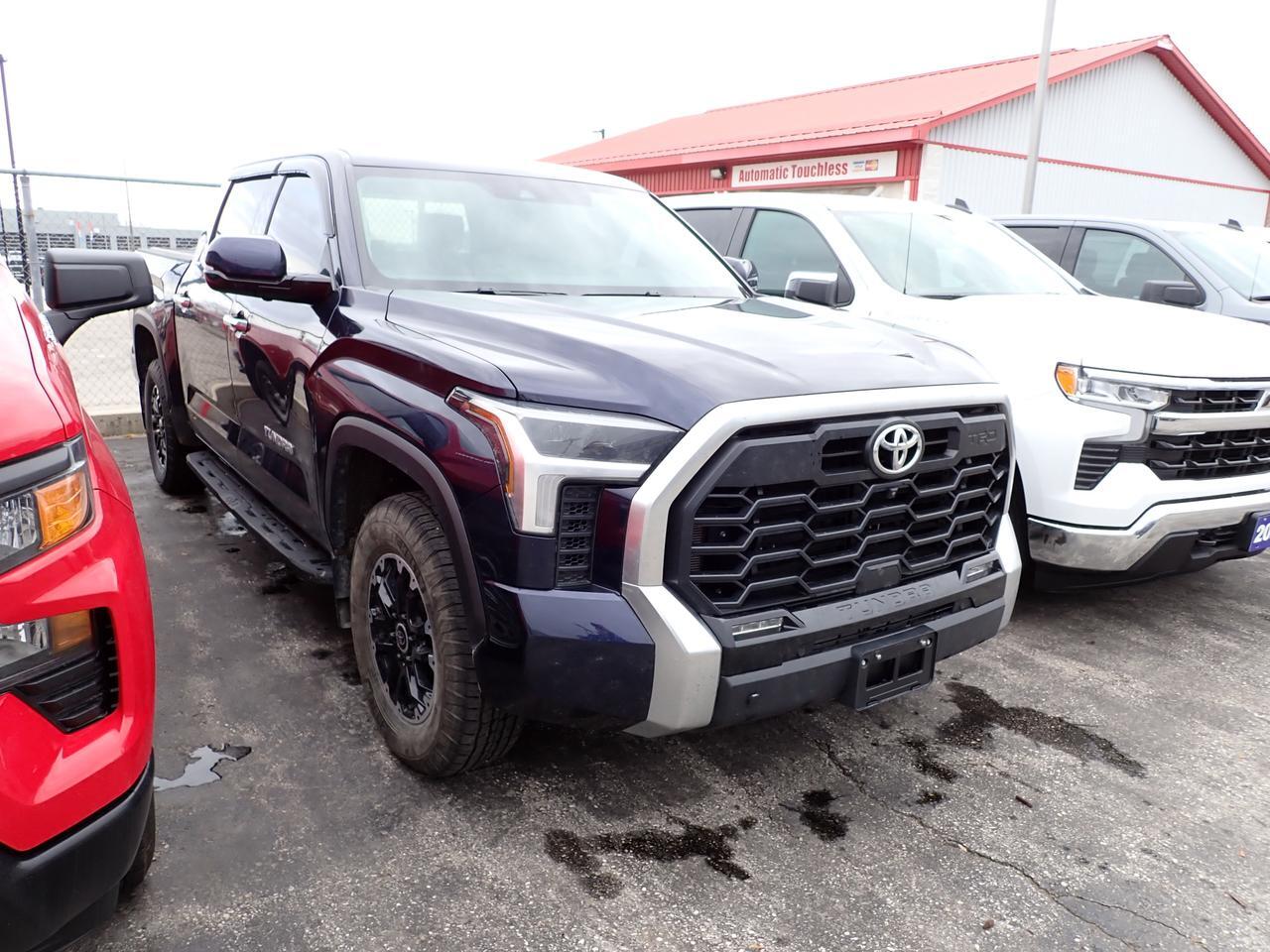 2024 Toyota Tundra Limited 4WD CREWMAX