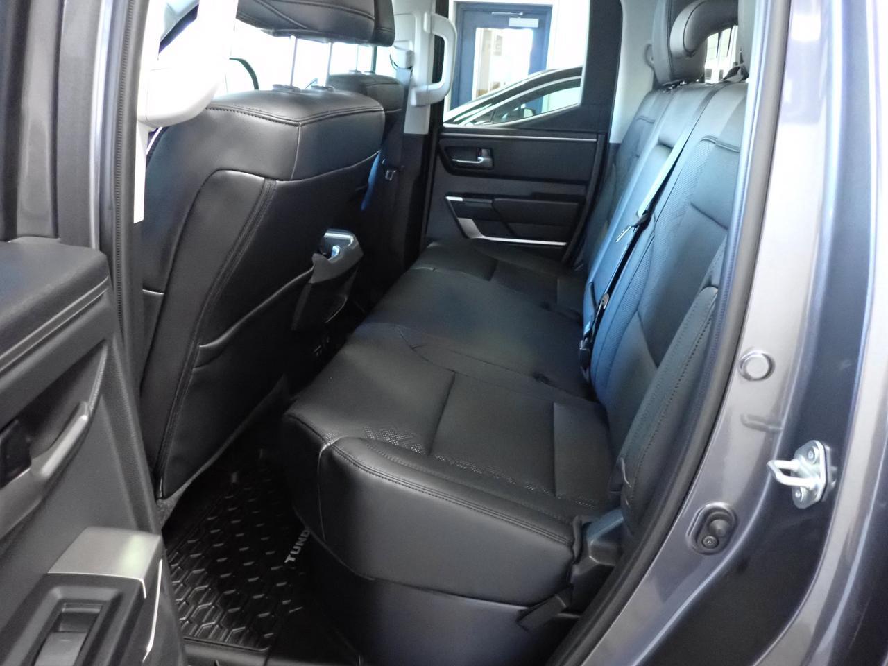 2024 Toyota Tundra Limited 4X4 DOUBLE CAB LEATHER SUNROOF Listowel ON