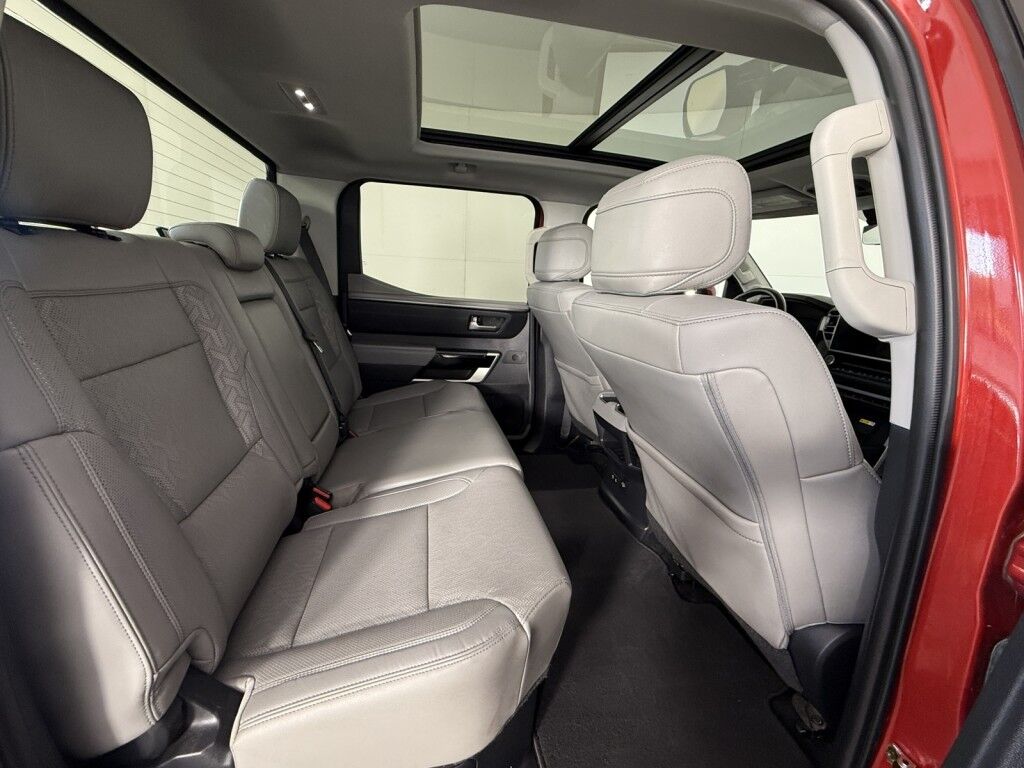 2024 Toyota Tundra Limited Hybrid CrewMax 4x4 w/Panoramic Roof Maumee OH
