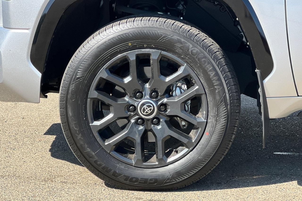 2024 Toyota Tundra Platinum Roseville CA