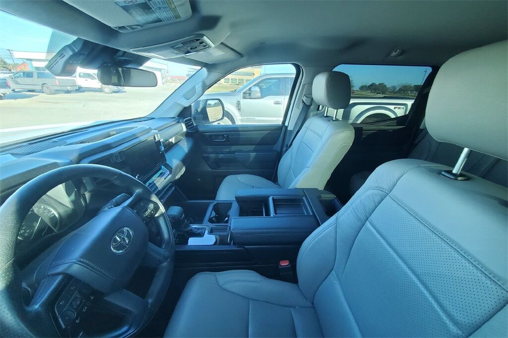 2024 Toyota Tundra SR Hondo TX
