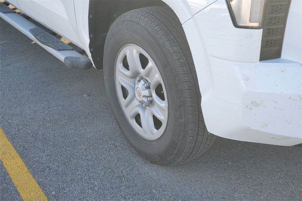 2024 Toyota Tundra SR Hondo TX