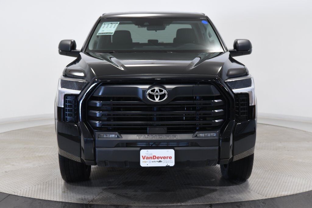 2024 Toyota Tundra SR5 Akron
