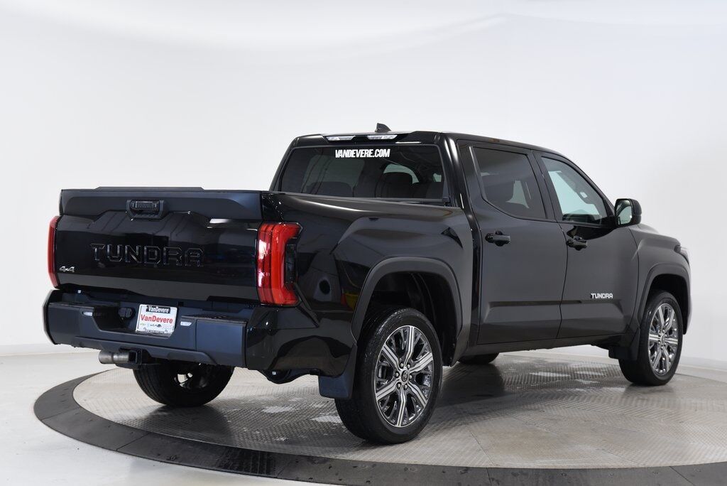 2024 Toyota Tundra SR5 Akron