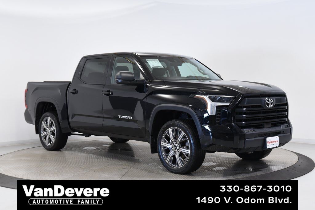 Used 2024 Toyota Tundra SR5 4WD