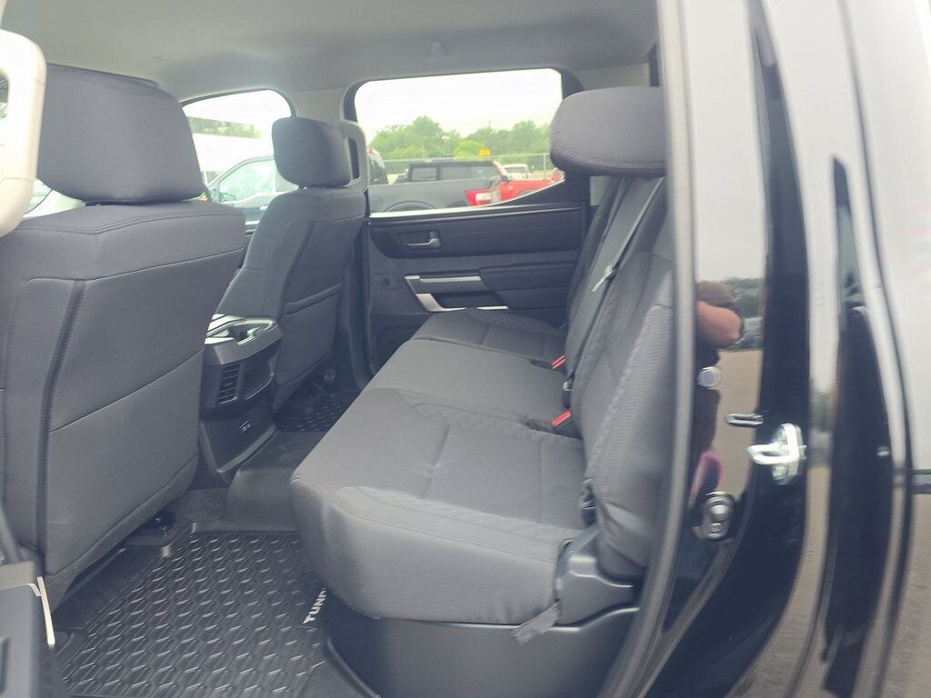 2024 Toyota Tundra SR5 Akron