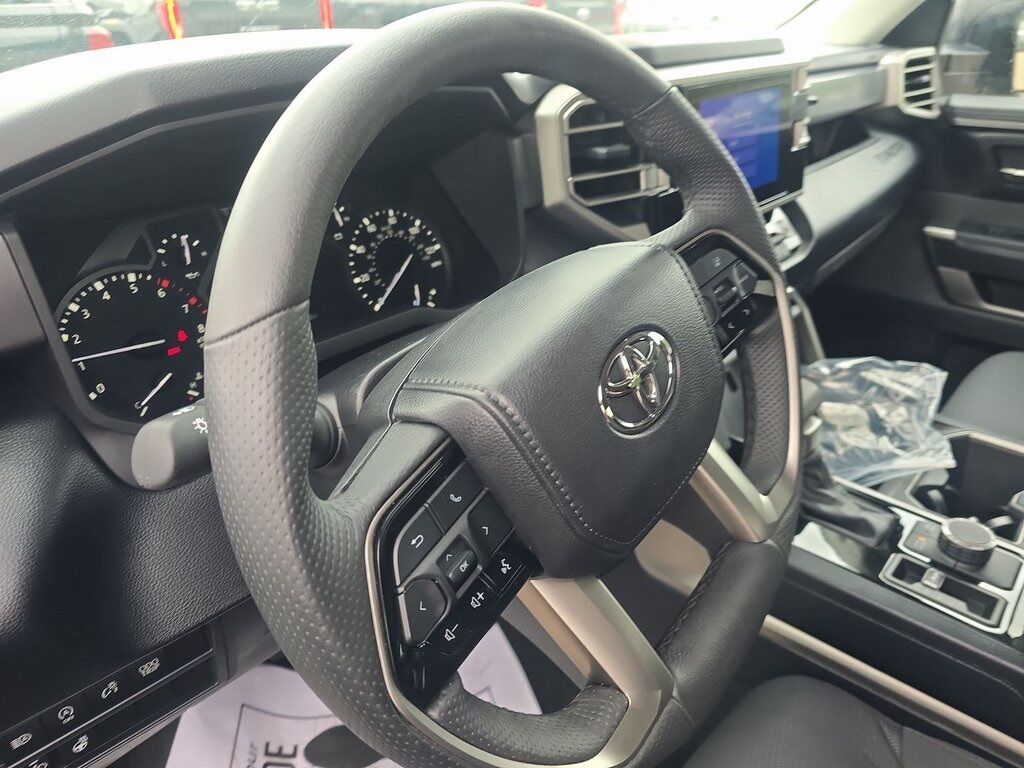 2024 Toyota Tundra SR5 Akron