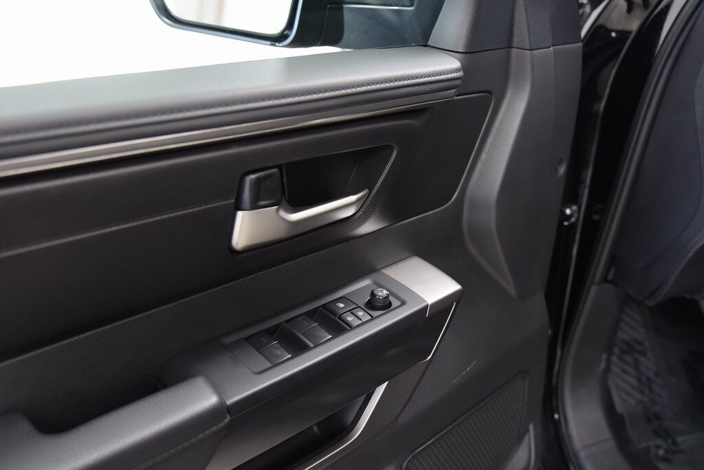 2024 Toyota Tundra SR5 Akron