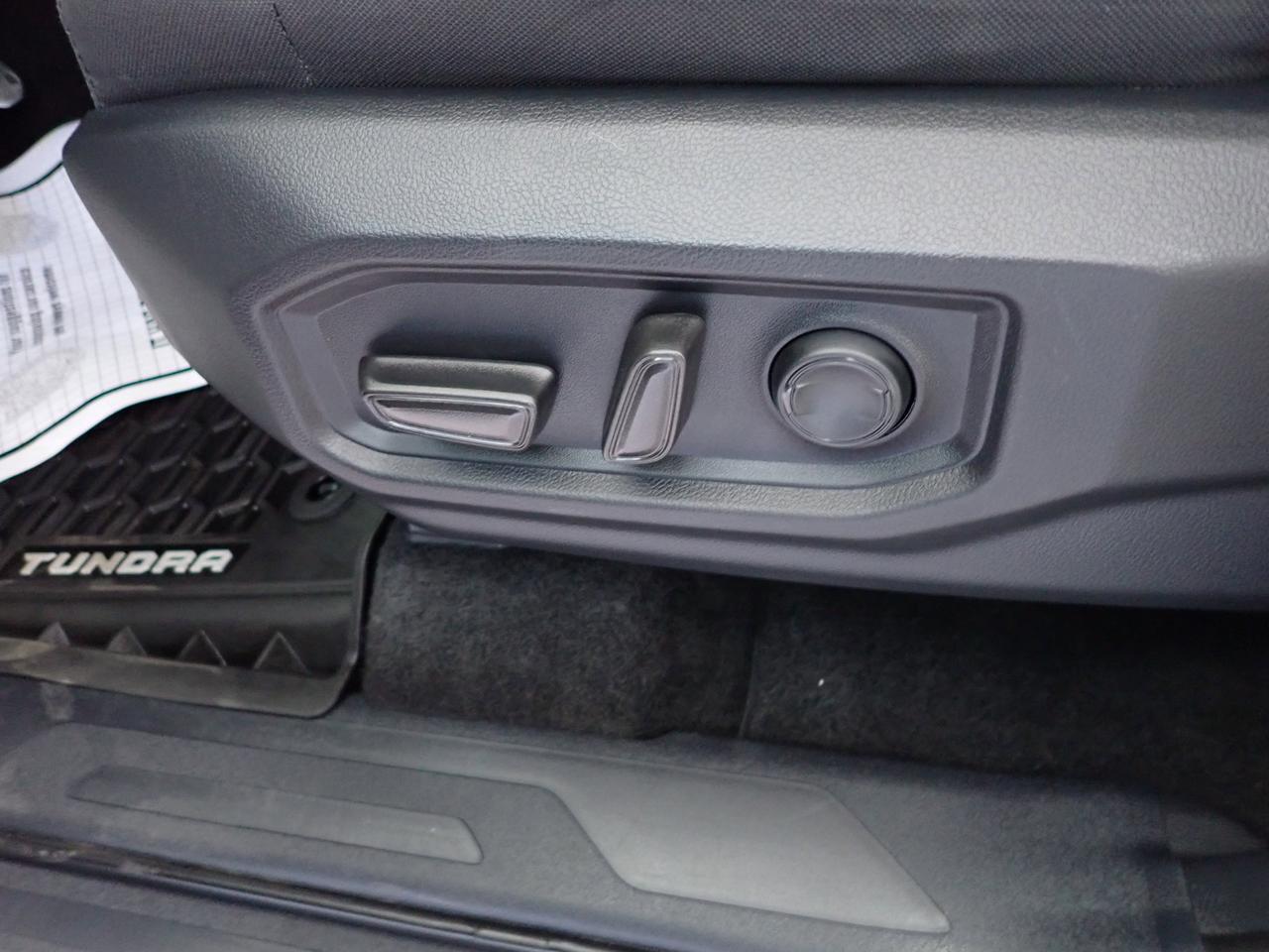 2024 Toyota Tundra SR5 CREWMAX 4WD TRD SPORT PKG Listowel ON