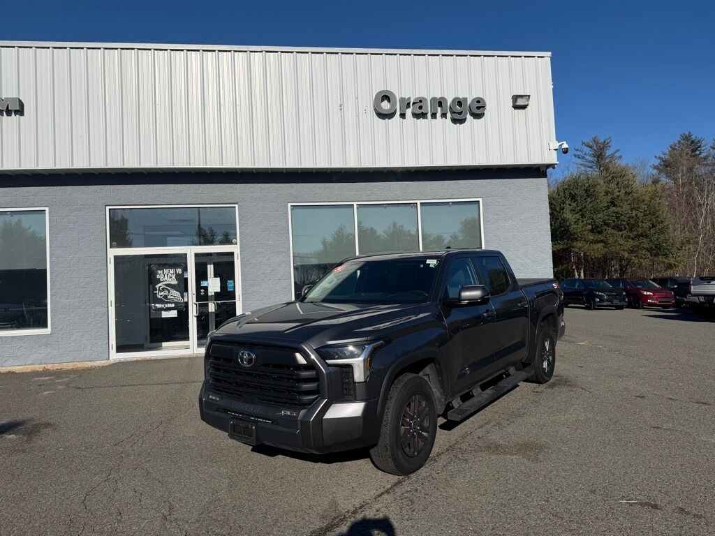 2024 Toyota Tundra SR5