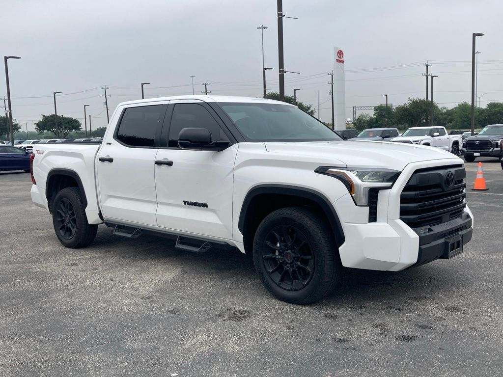 2024 Toyota Tundra SR5