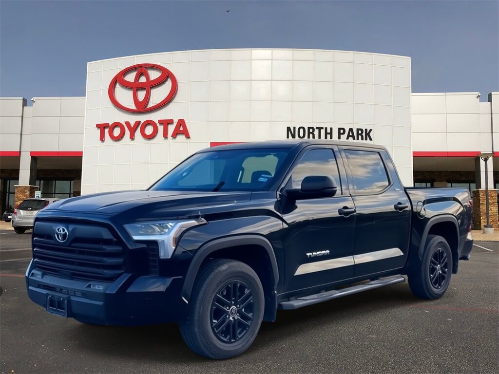 2024 Toyota Tundra SR5