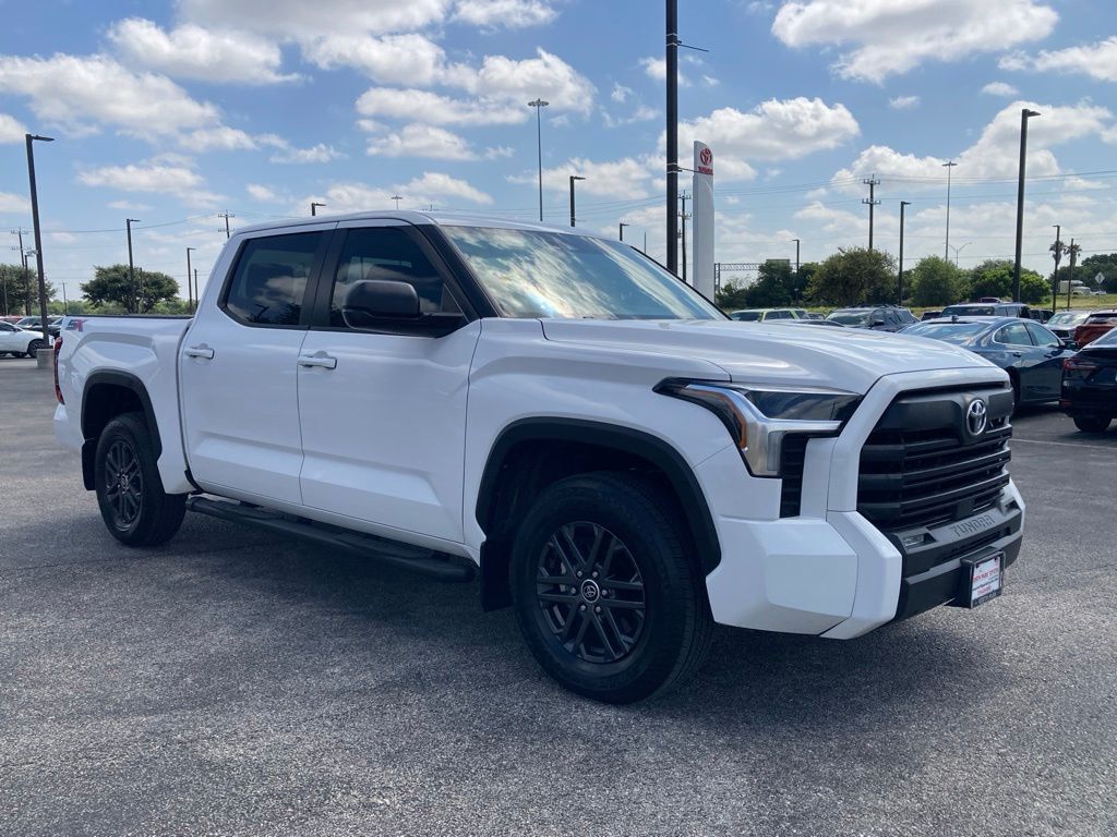 2024 Toyota Tundra SR5