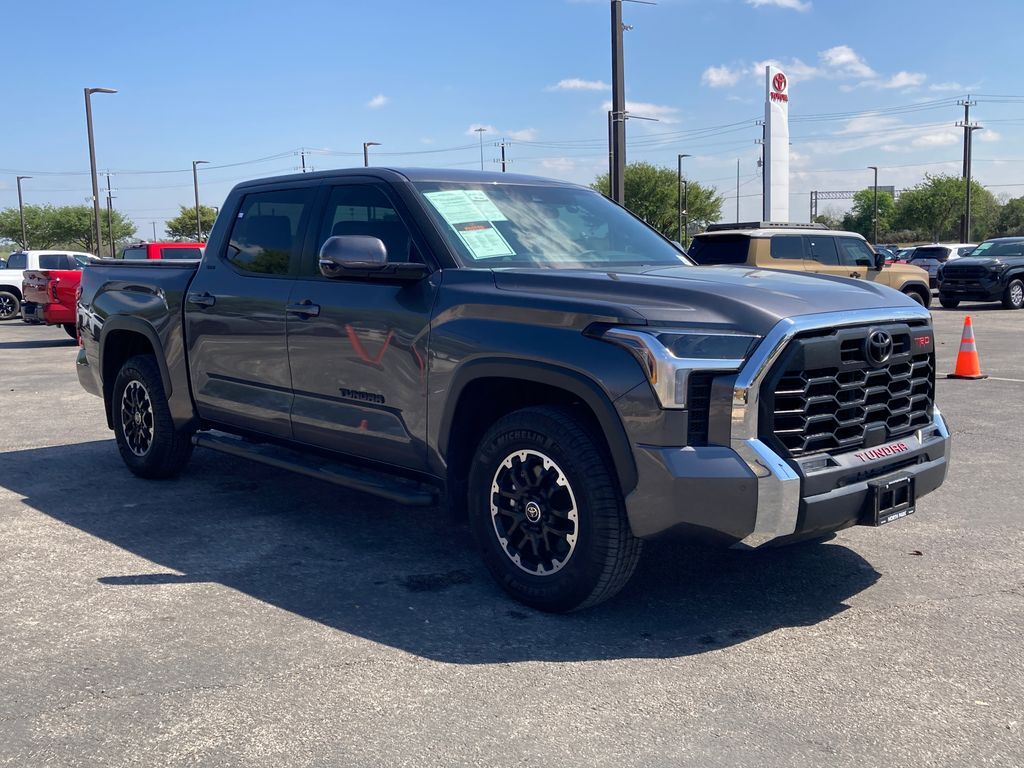 2024 Toyota Tundra SR5