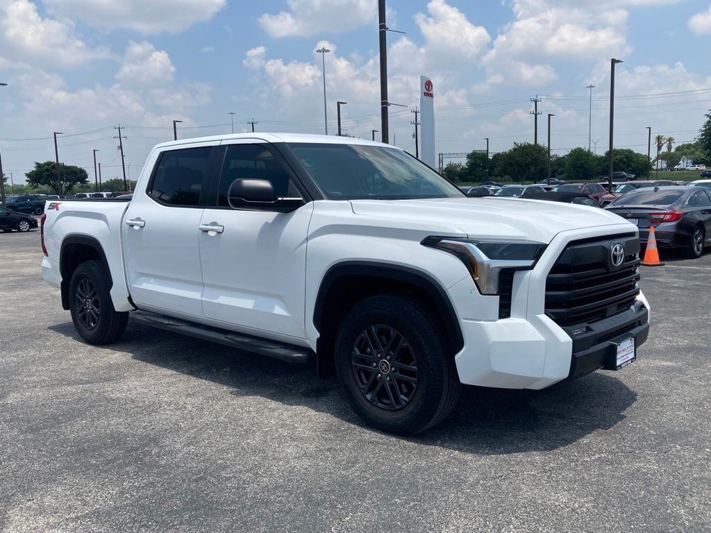 2024 Toyota Tundra SR5