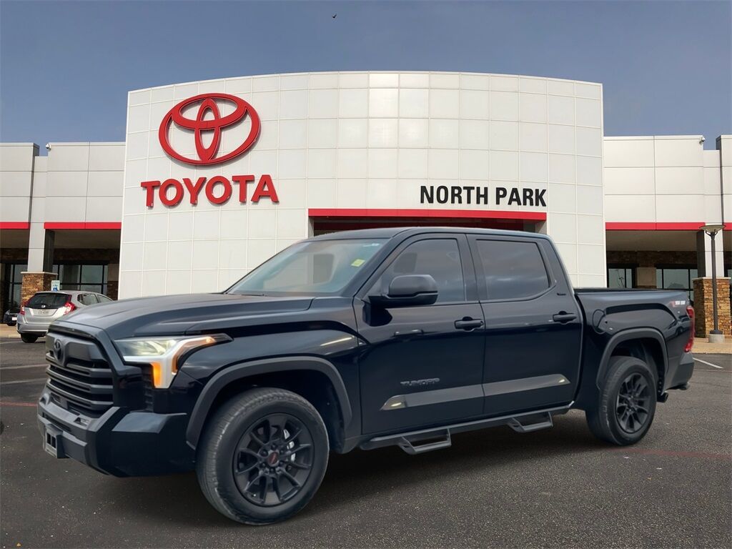 2024 Toyota Tundra SR5