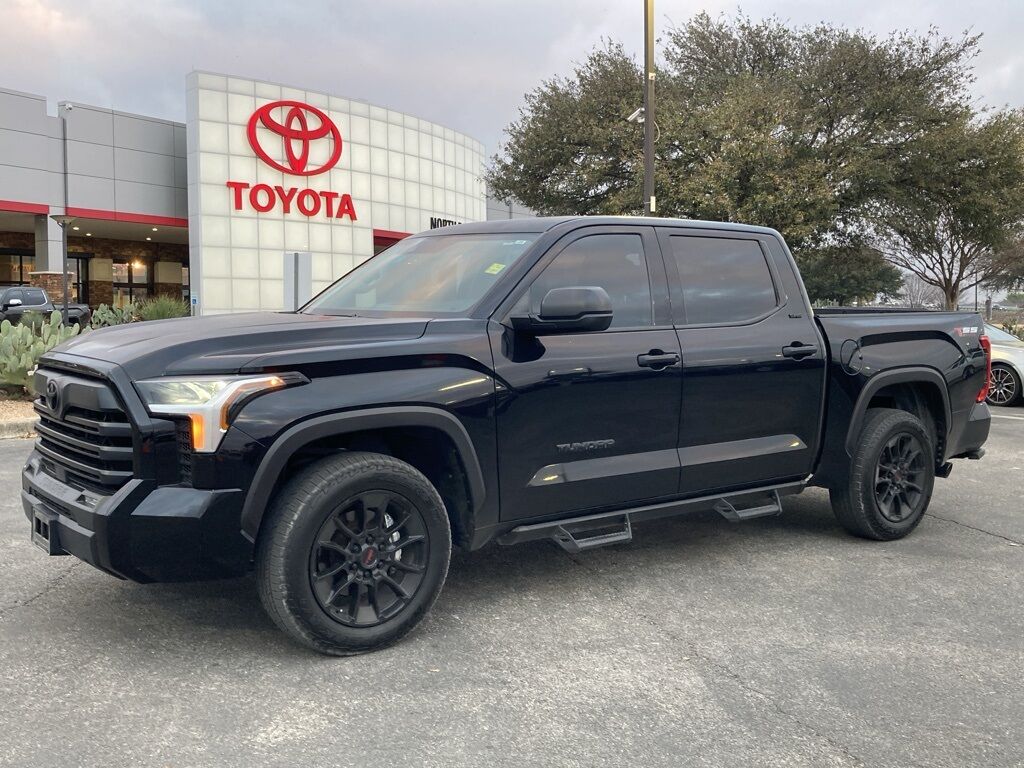 2024 Toyota Tundra SR5