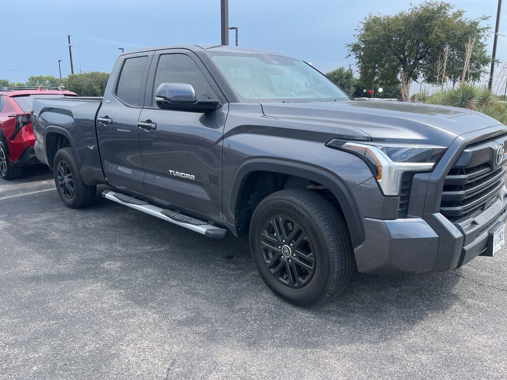 2024 Toyota Tundra SR5