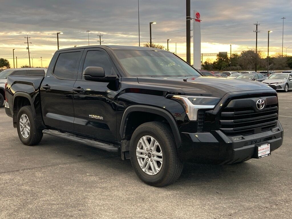 2024 Toyota Tundra SR5