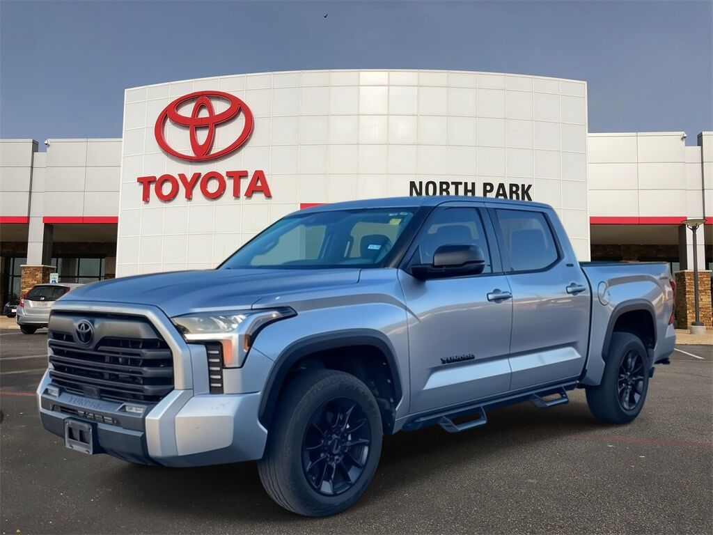 2024 Toyota Tundra SR5