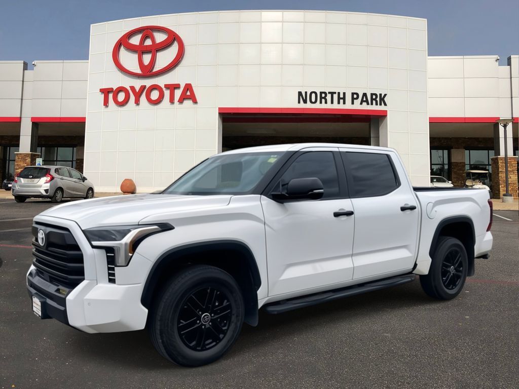 2024 Toyota Tundra SR5