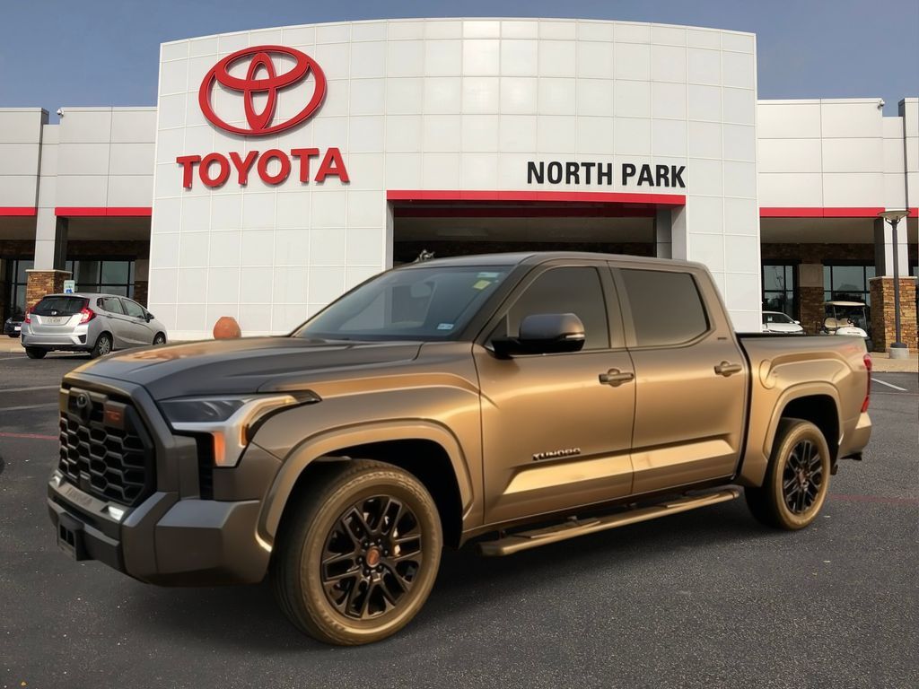 2024 Toyota Tundra SR5
