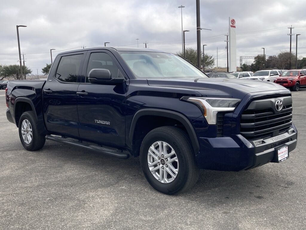 2024 Toyota Tundra SR5