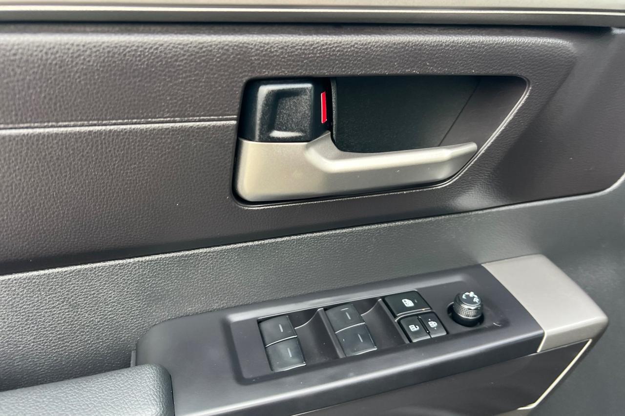 2024 Toyota Tundra SR5 Ontario OR