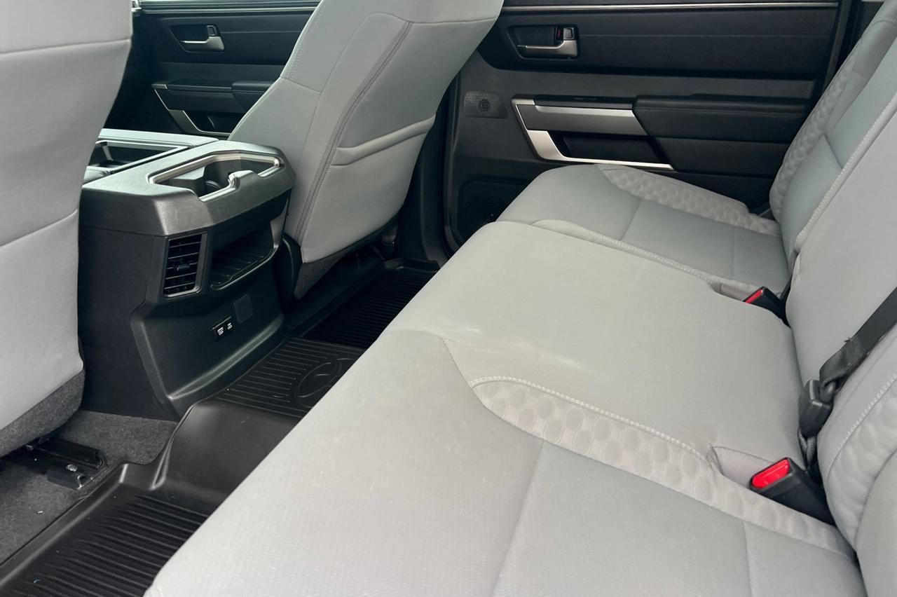 2024 Toyota Tundra SR5 Ontario OR