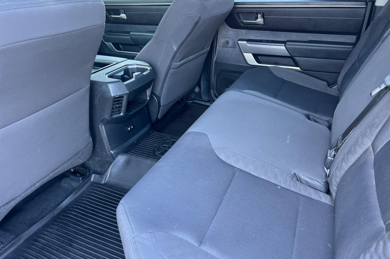 2024 Toyota Tundra SR5 Ontario OR