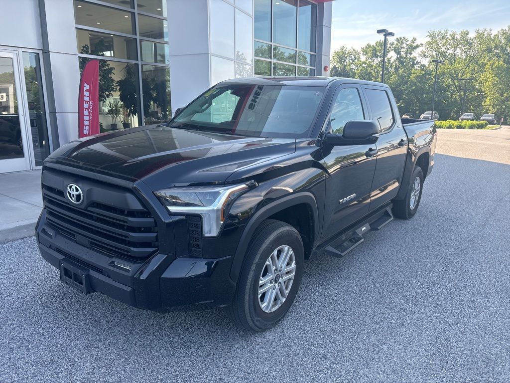 2024 Toyota Tundra SR5