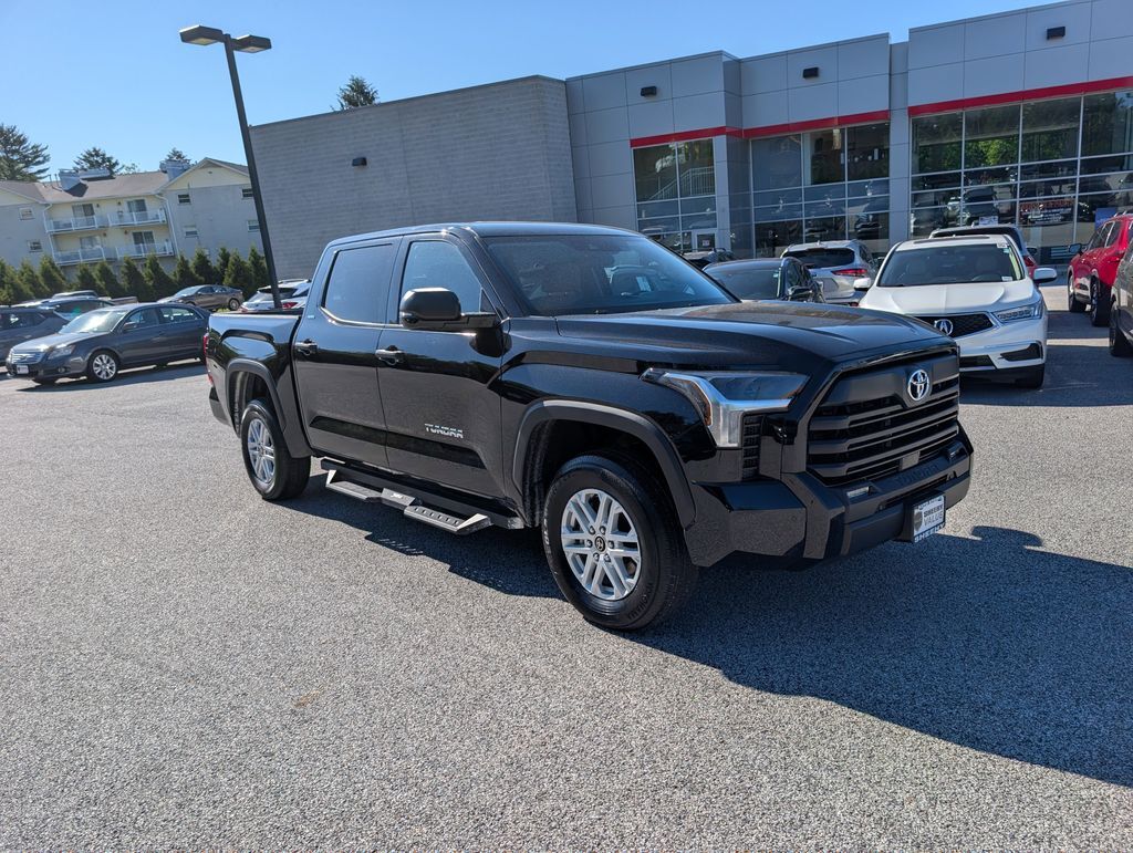 2024 Toyota Tundra SR5