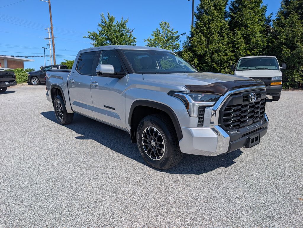 2024 Toyota Tundra SR5