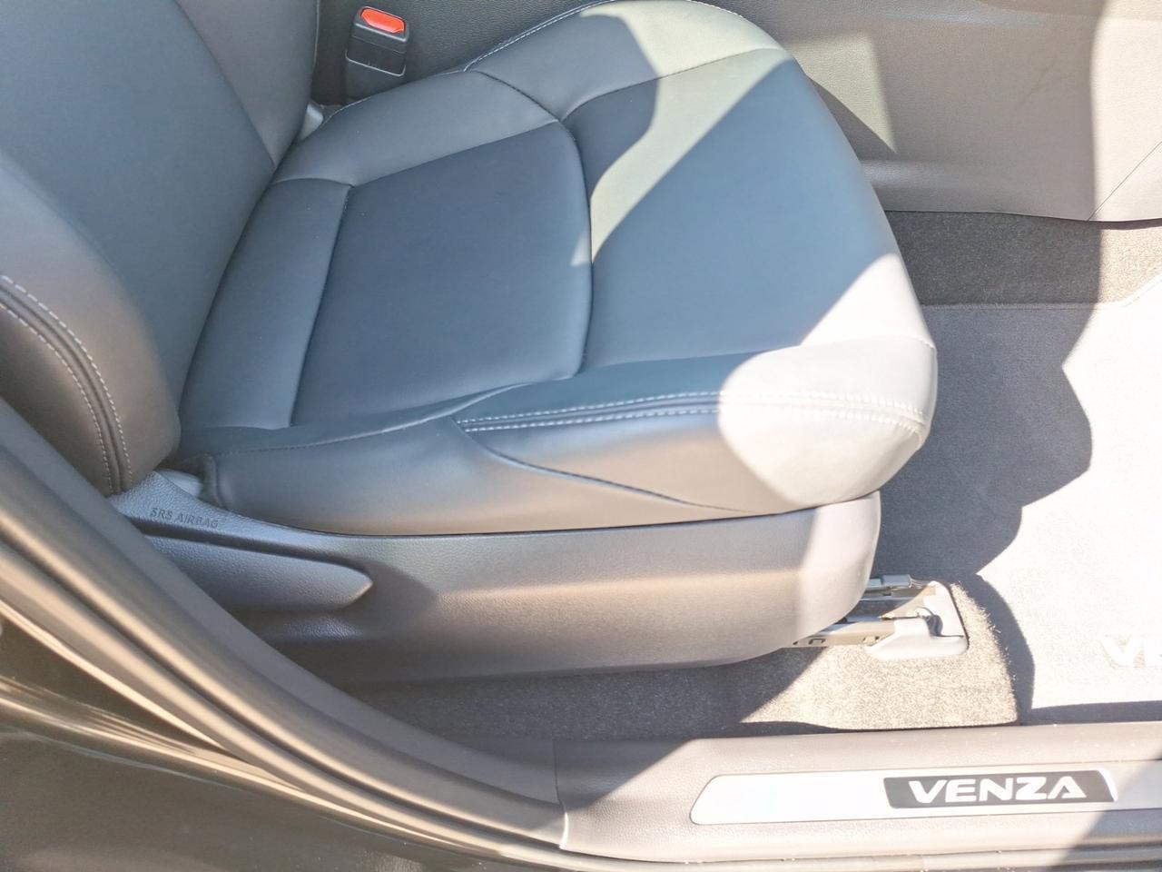 2024 Toyota Venza LE Hurst TX