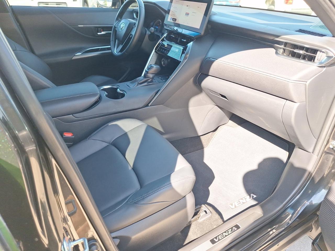 2024 Toyota Venza LE Hurst TX