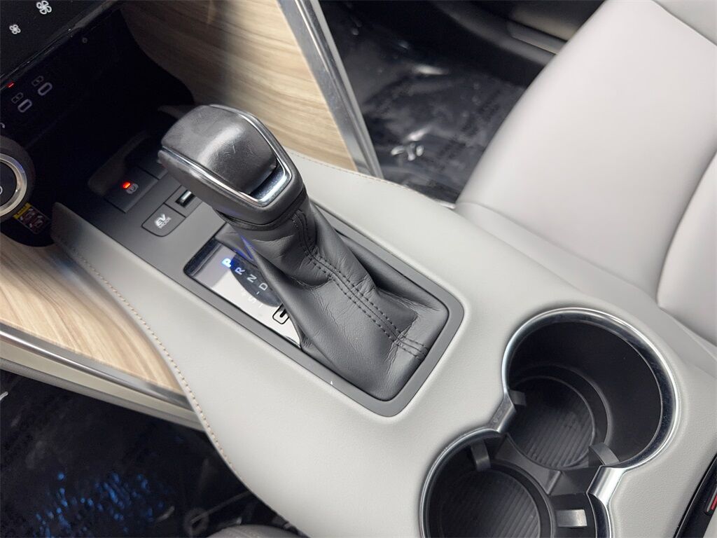 2024 Toyota Venza LE Irving TX