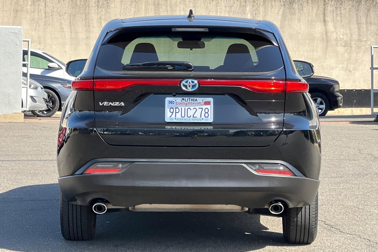 2024 Toyota Venza LE Roseville CA