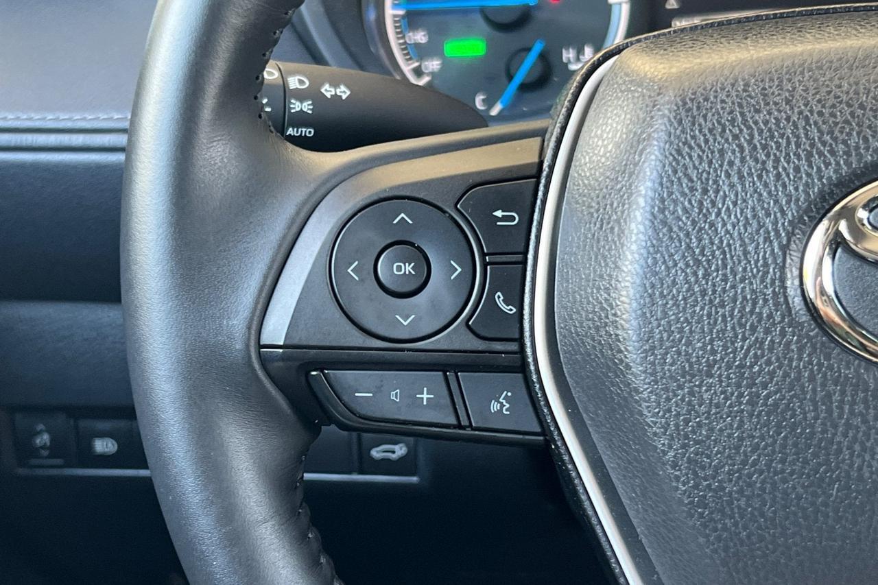 2024 Toyota Venza LE Roseville CA