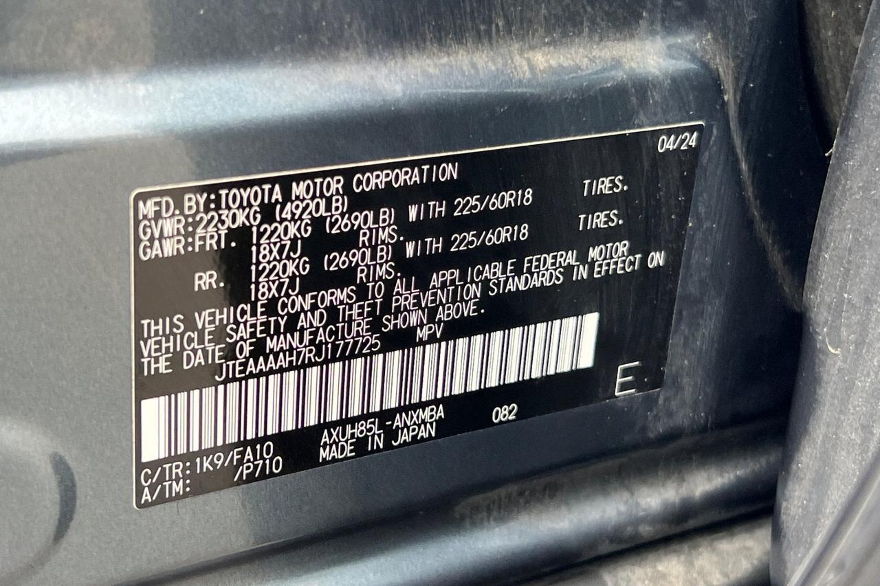 2024 Toyota Venza LE Roseville CA