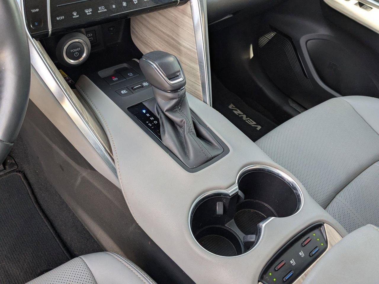 2024 Toyota Venza LE San Antonio TX