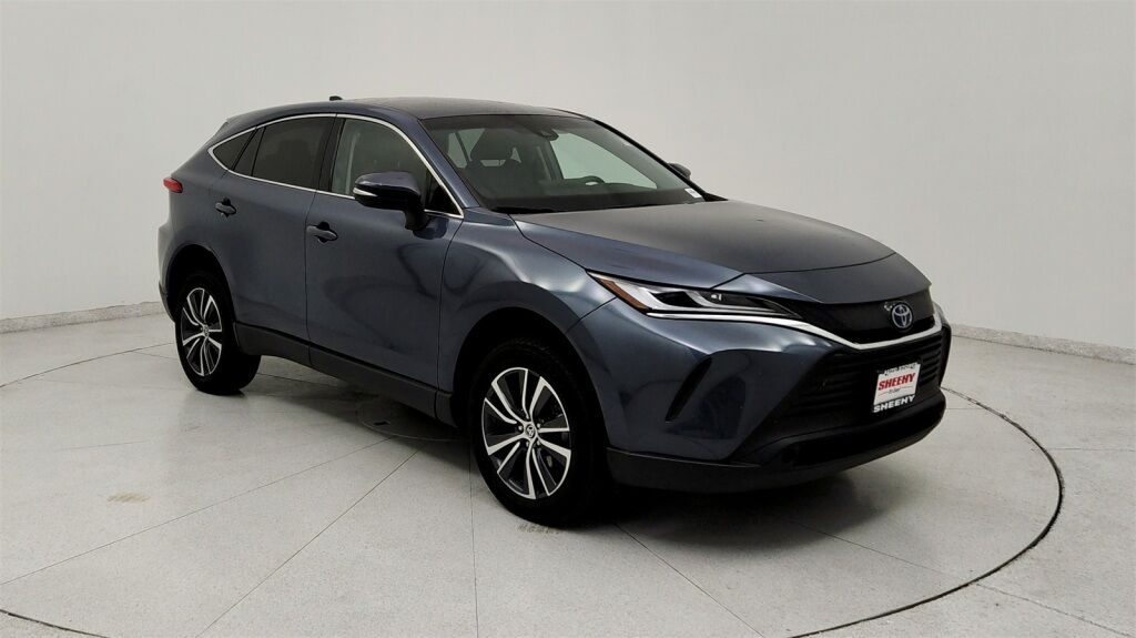 2024 Toyota Venza LE