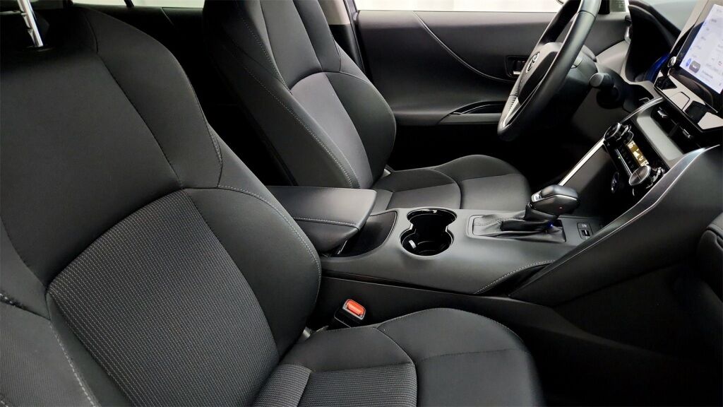 2024 Toyota Venza LE Laurel MD